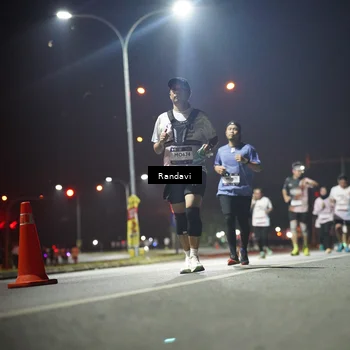 Runner Photo 7768959