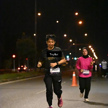 Runner Photo 7769002