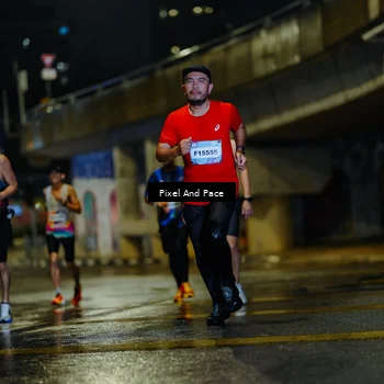 Runner Photo 7769070