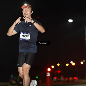 Runner Photo 7769075