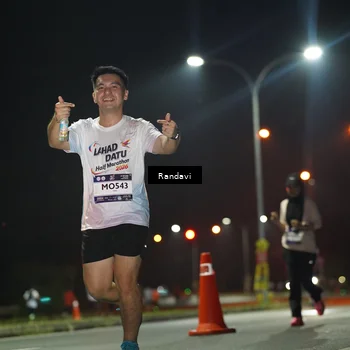 Runner Photo 7769151