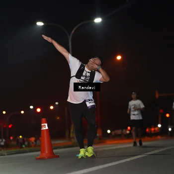Runner Photo 7769191