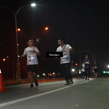 Runner Photo 7769214