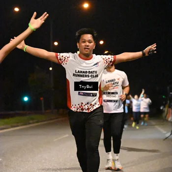 Runner Photo 7769221