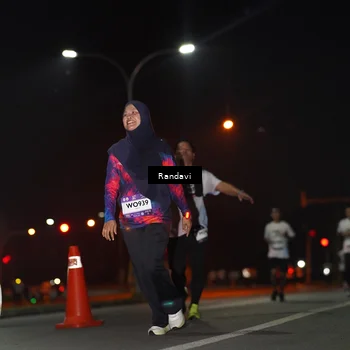 Runner Photo 7769224