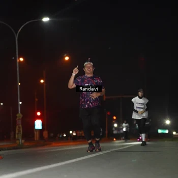 Runner Photo 7769231
