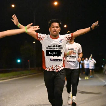 Runner Photo 7769259