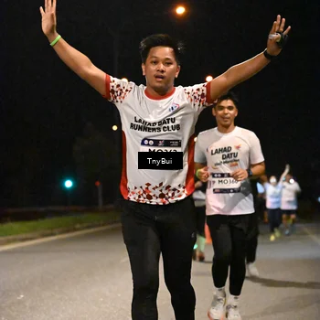 Runner Photo 7769270