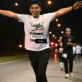 Runner Photo 7769305