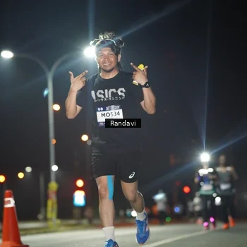 Runner Photo 7769310