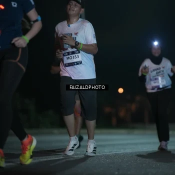 Runner Photo 7769318