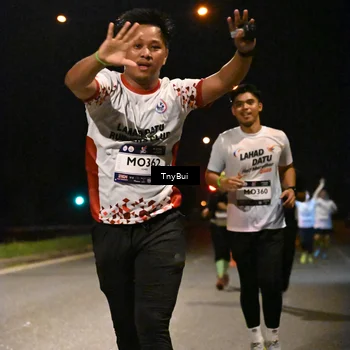 Runner Photo 7769333
