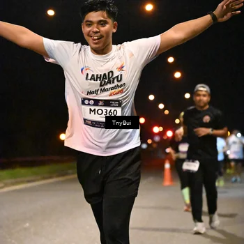 Runner Photo 7769391