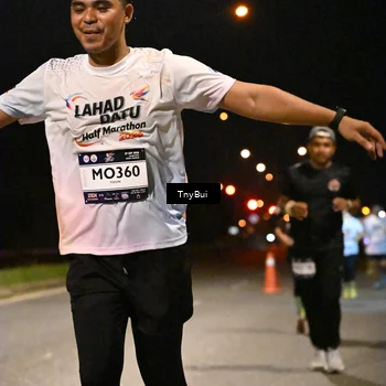 Runner Photo 7769399