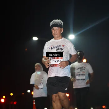 Runner Photo 7769509