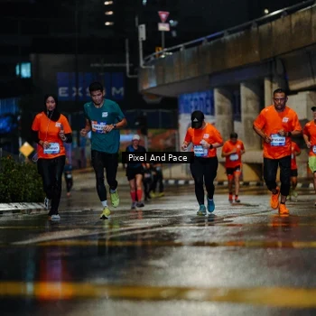 Runner Photo 7769615