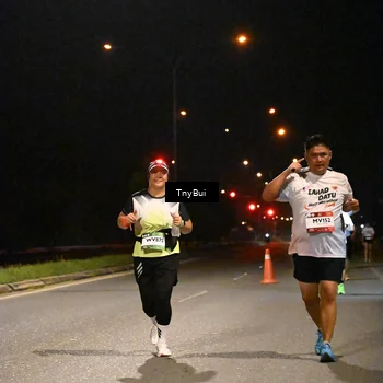 Runner Photo 7769673