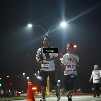 Runner Photo 7769707