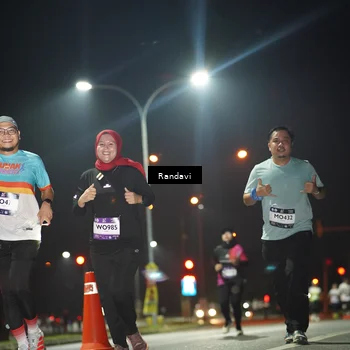 Runner Photo 7769778