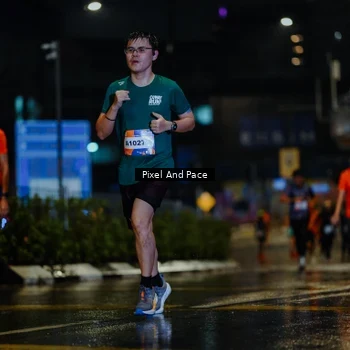 Runner Photo 7769805