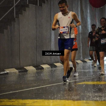 Runner Photo 7769863