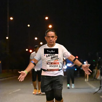 Runner Photo 7769876