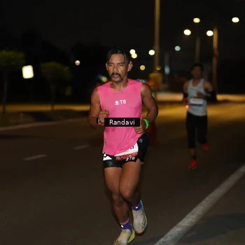 Runner Photo 7769926