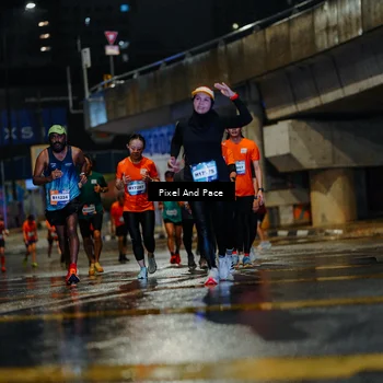 Runner Photo 7769951