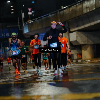 Runner Photo 7770009