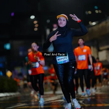Runner Photo 7770015