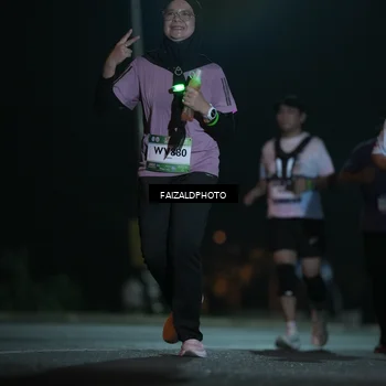 Runner Photo 7770051
