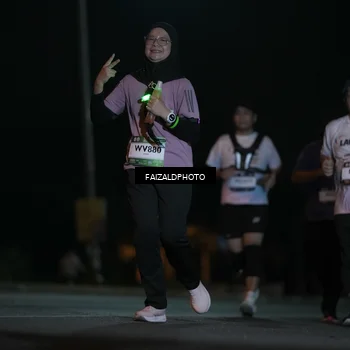 Runner Photo 7770061
