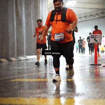 Runner Photo 7770068