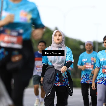 Runner Photo 7770092