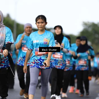 Runner Photo 7770119
