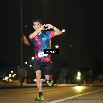 Runner Photo 7770133