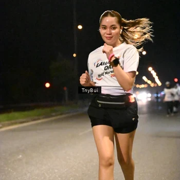 Runner Photo 7770142