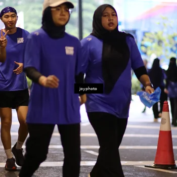 Runner Photo 7770145