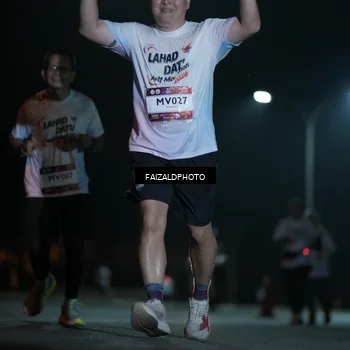 Runner Photo 7770159