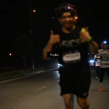 Runner Photo 7770199
