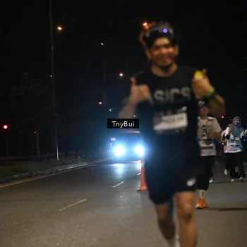 Runner Photo 7770202