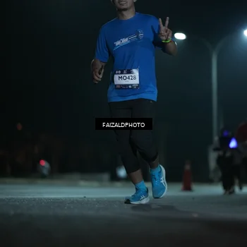 Runner Photo 7770220