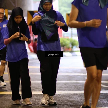 Runner Photo 7770224