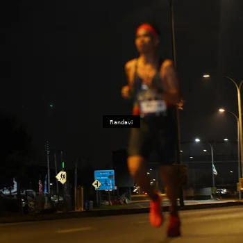 Runner Photo 7770240