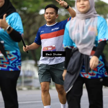 Runner Photo 7770266