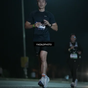 Runner Photo 7770269