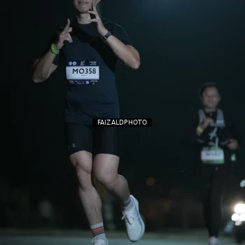 Runner Photo 7770271