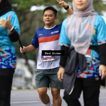 Runner Photo 7770273