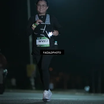 Runner Photo 7770275