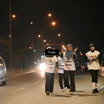 Runner Photo 7770294